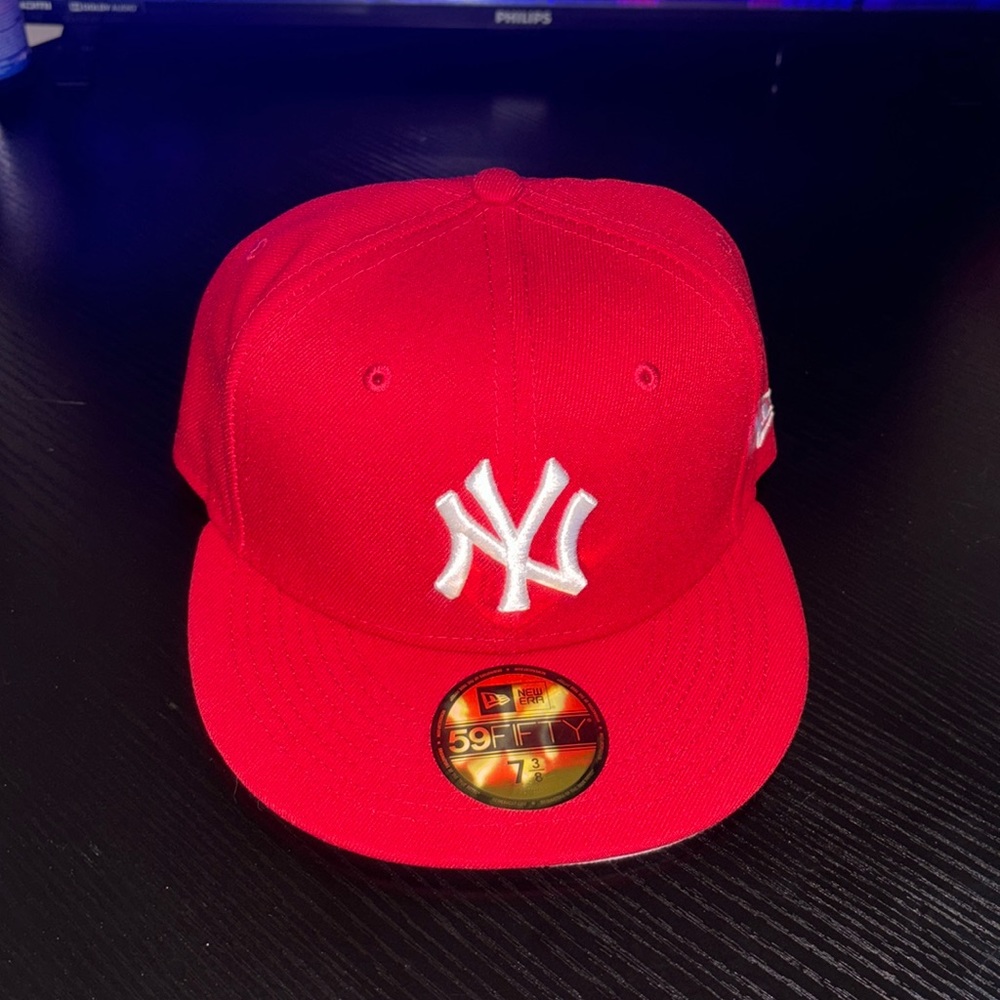 New York Yankees Hat (Brand New)